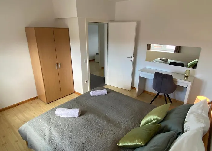 Apartman Anita 3 *