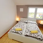 Anita 3 Пореч