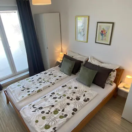 Apartman Anita 3 *
