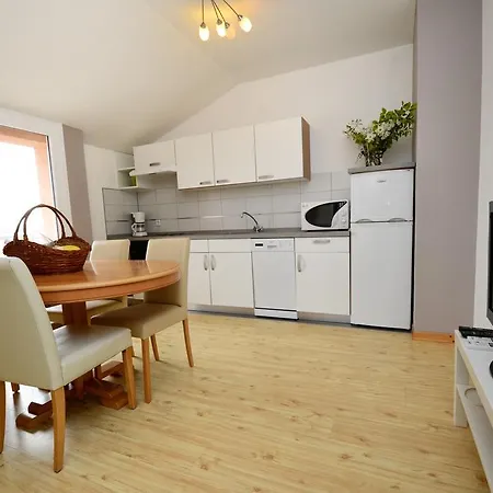 Apartment Anita 3 Porec